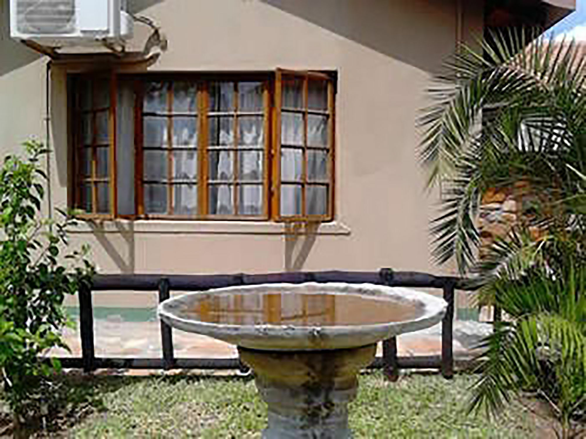 A New Earth Guest Lodge Francistown Exterior foto